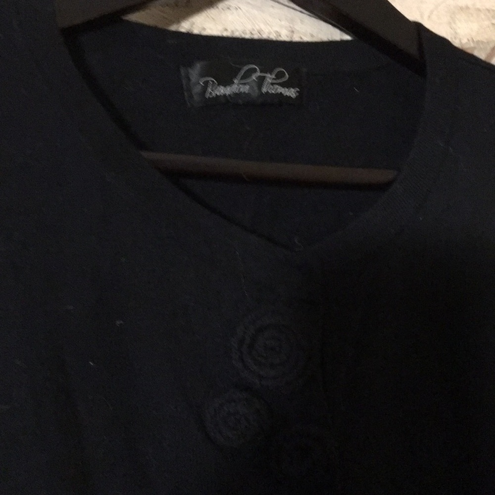 Brandon Thomas sweater with rosette 🏵 black